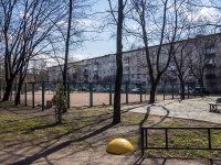 Kalininsky district, Mechnikov avenue, house 17. Apartment house