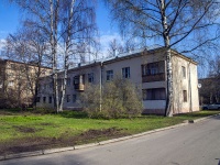 Kalininsky district, Gerasimovskaya st, 房屋 10. 公寓楼