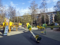 Kalininsky district, Bestuzhevskaya st, 房屋 17. 公寓楼