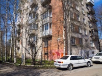 Kalininsky district, Bestuzhevskaya st, 房屋 22 к.2. 公寓楼