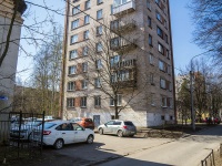 Kalininsky district, Bestuzhevskaya st, 房屋 22 к.2. 公寓楼