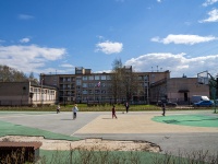 Kalininsky district, 学校 Средняя общеобразовательная школа №138 им. святого благоверного князя Александра Невского Калининского района,  , 房屋 33 к.3