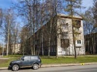 Kalininsky district, Butlerov st, house 16. Apartment house