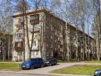 Kalininsky district, Butlerov st, 房屋 16. 公寓楼