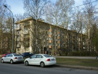 Kalininsky district, Butlerov st, 房屋 20. 公寓楼