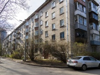 Kalininsky district, Butlerov st, 房屋 30. 公寓楼