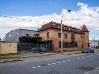 neighbour house: st. Laboratornaya, house 12. office building