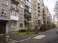 Kalininsky district,  , house 18. Apartment house