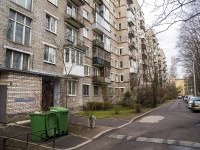 Kalininsky district,  , house 18. Apartment house