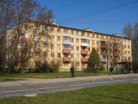 Kalininsky district,  , house 18. Apartment house