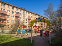 Kalininsky district,  , house 26. Apartment house