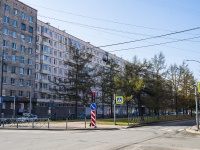 Kalininsky district,  , house 31. Apartment house