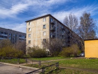 Kalininsky district, Klyuchevaya st, 房屋 15. 公寓楼