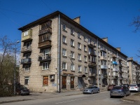 Kalininsky district, st Fedoseenko, house 12. Apartment house