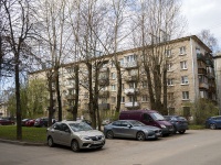 neighbour house: st. Fedoseenko, house 30. Apartment house