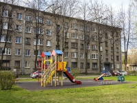 Kalininsky district, Fedoseenko st, house 36. Apartment house