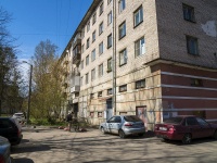 Kalininsky district, Metallistov avenue, 房屋 100. 公寓楼