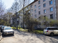 Kalininsky district, Metallistov avenue, 房屋 110 к.2. 公寓楼