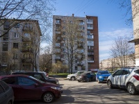 Kalininsky district, Metallistov avenue, house 114 к.1. Apartment house