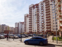 Kalininsky district, Vernosti st, house 6 к.1. Apartment house