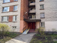 Kalininsky district, Vernosti st, house 8 к.2. Apartment house