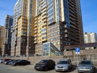 Kalininsky district, Vernosti st, house 17. Apartment house