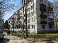 Kalininsky district, Vernosti st, house 22. Apartment house