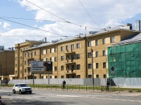 Kalininsky district, Kondratyevskij avenue, 房屋 40 к.10. 维修中建筑