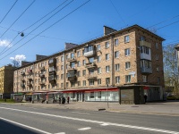 Kalininsky district, Kondratyevskij avenue, 房屋 50. 公寓楼