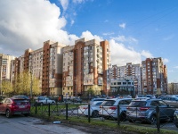 Kalininsky district, Kondratyevskij avenue, 房屋 62 к.3. 公寓楼