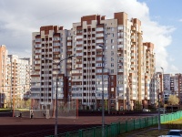 Kalininsky district, Kondratyevskij avenue, house 64 к.4. Apartment house