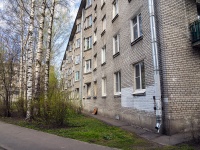 Kalininsky district, Kondratyevskij avenue, 房屋 63 к.2. 公寓楼