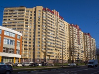 Kalininsky district, Kondratyevskij avenue, 房屋 70 к.1. 公寓楼