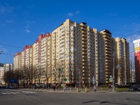 Kalininsky district, Kondratyevskij avenue, 房屋 70 к.1. 公寓楼