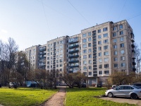 Kalininsky district, Kondratyevskij avenue, 房屋 75 к.2. 公寓楼