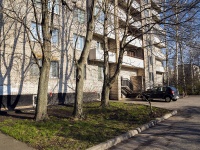 Kalininsky district, Kondratyevskij avenue, 房屋 77 к.1. 公寓楼