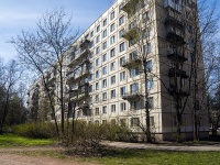 Kalininsky district, Karpinsky st, house 11 к.1. Apartment house