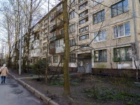 Kalininsky district, Karpinsky st, house 13. Apartment house