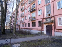 Krasnogvardeisky district, Novocherkasskiy , house 62. Apartment house