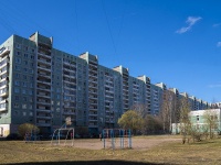 Krasnogvardeisky district, Industrialny avenue, house 35 к.1. Apartment house