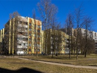 Krasnogvardeisky district, Industrialny avenue, house 35 к.2. Apartment house