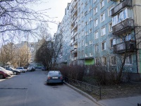 Krasnogvardeisky district, Industrialny avenue, house 38 к.2. Apartment house