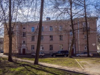 Krasnogvardeisky district, Sredneokhtinskiy , 房屋 15 к.1. 公寓楼