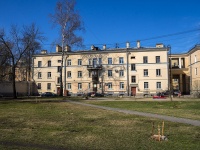 Krasnogvardeisky district, Sredneokhtinskiy , 房屋 17. 公寓楼