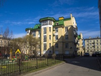 Krasnogvardeisky district, Sredneokhtinskiy , 房屋 23 к.2. 公寓楼