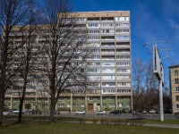 Krasnogvardeisky district, Sredneokhtinskiy , house 55. Apartment house