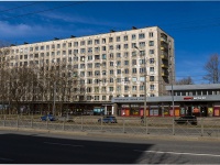 Krasnogvardeisky district, Zanevskiy , 房屋 30. 公寓楼