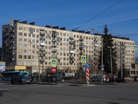 Krasnogvardeisky district, Zanevskiy , house 35. Apartment house