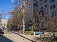 Krasnogvardeisky district, Nastavnikov avenue, 房屋 15 к.5. 公寓楼