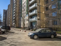 Krasnogvardeisky district, Nastavnikov avenue, house 41 к.1. Apartment house